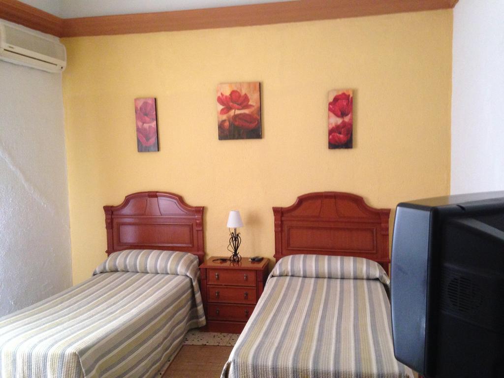 Hostal De Las Heras Badajoz Zimmer foto