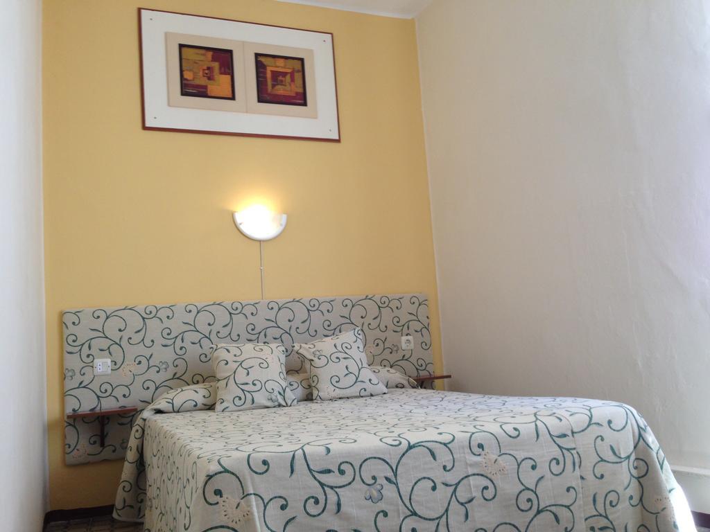 Hostal De Las Heras Badajoz Zimmer foto